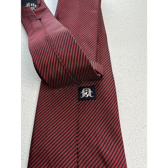 Fabio Ferretti Red and Black Striped Pattern 100% Silk Designer Tie - Picture 5 of 7